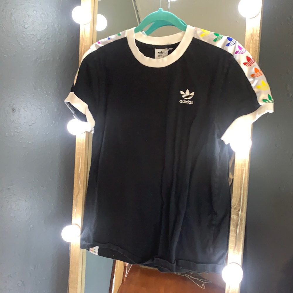 Black comfy shirt